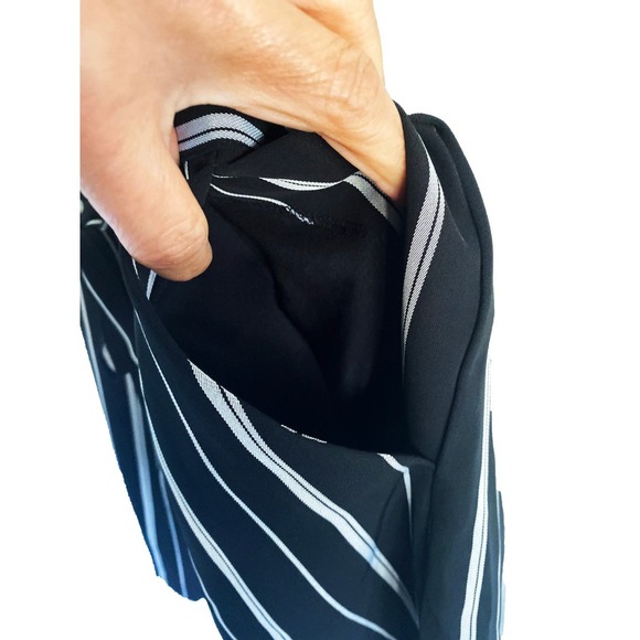 Banana Republic Factory Women's Black White Striped Romper V Neck Faux Wrap Belt - Picture 4 of 9